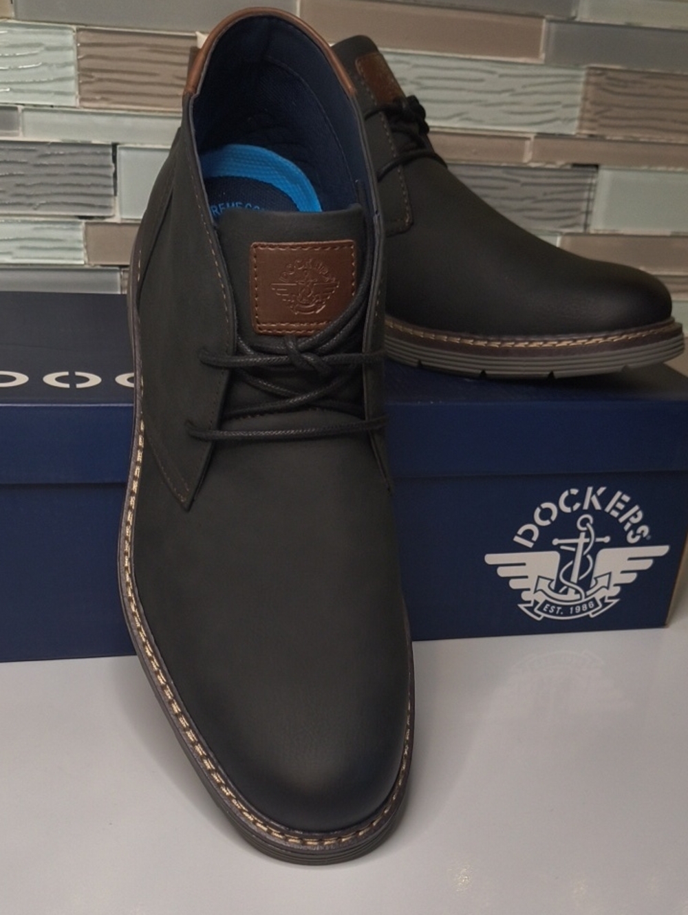 Dockers Men’s Black Chukka Boots with Brown Accents